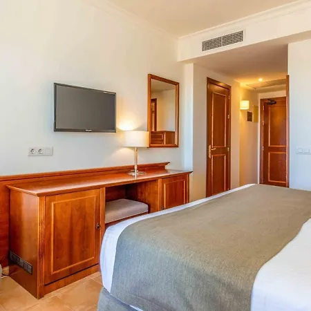 Valentin Sancti Petri Hotel