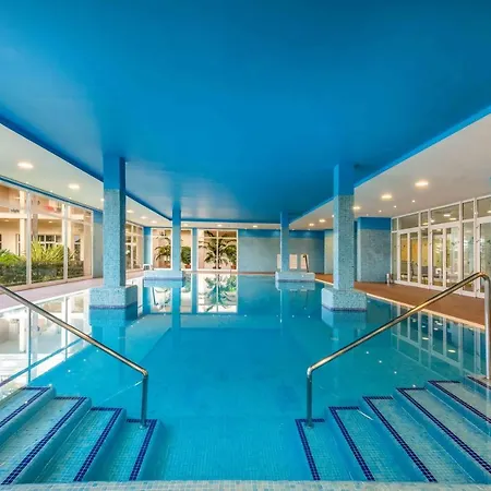 Valentin Sancti Petri Hotel